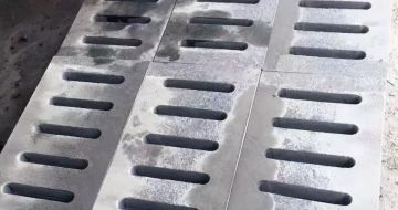 吴忠 芝麻灰石材沟盖板