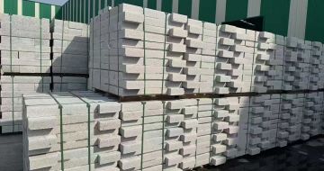 吴忠芝麻白路沿石