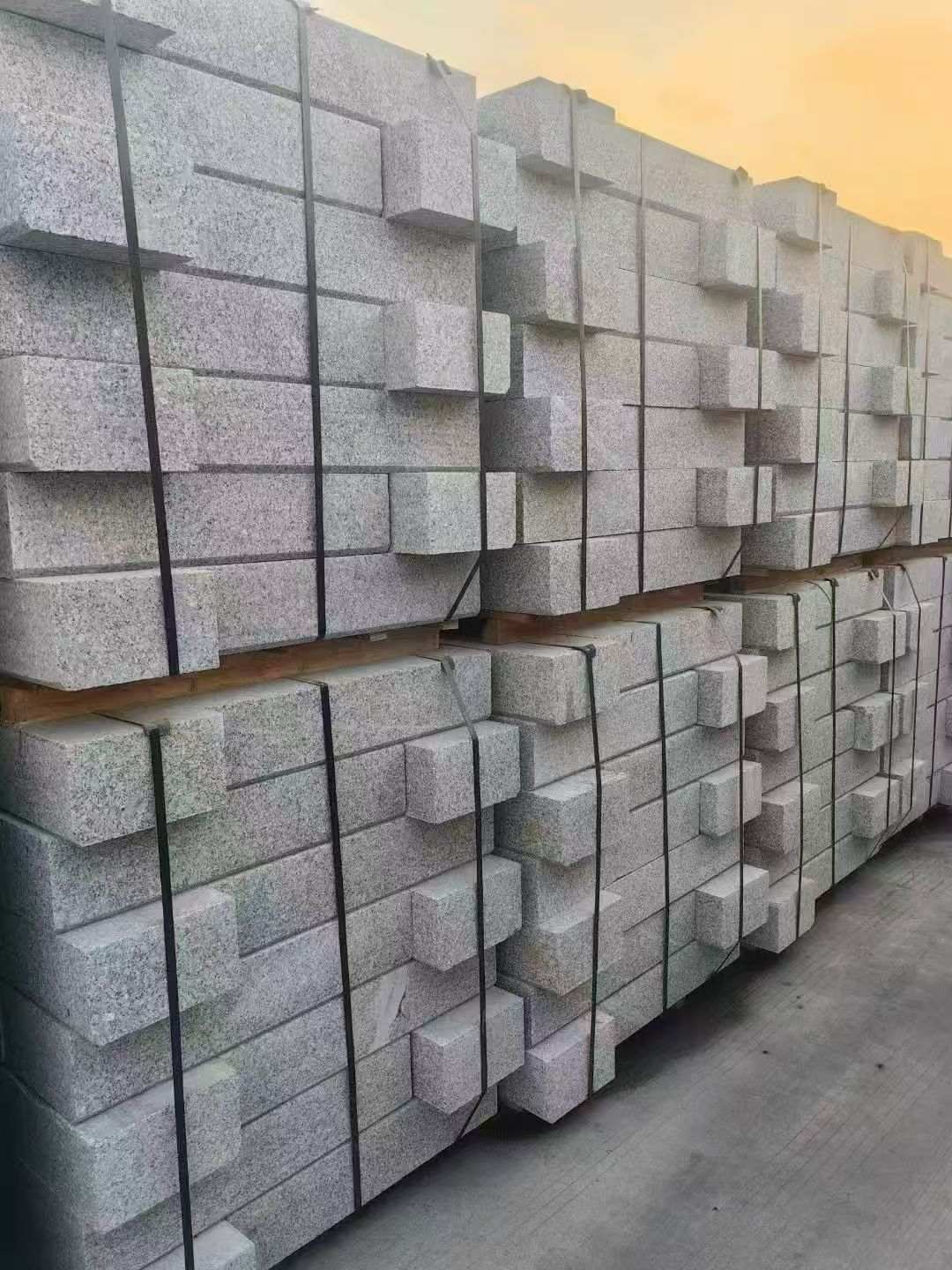吴忠 芝麻白路沿石