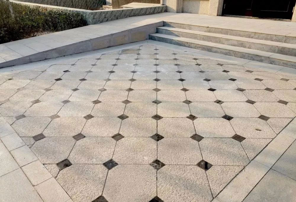 吴忠黄金麻花岗岩「地面」石材铺装案例