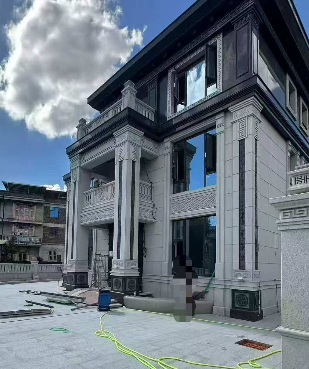 吴忠 别墅干挂，芝麻白与芝麻黑完美配合